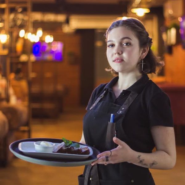 serveuse